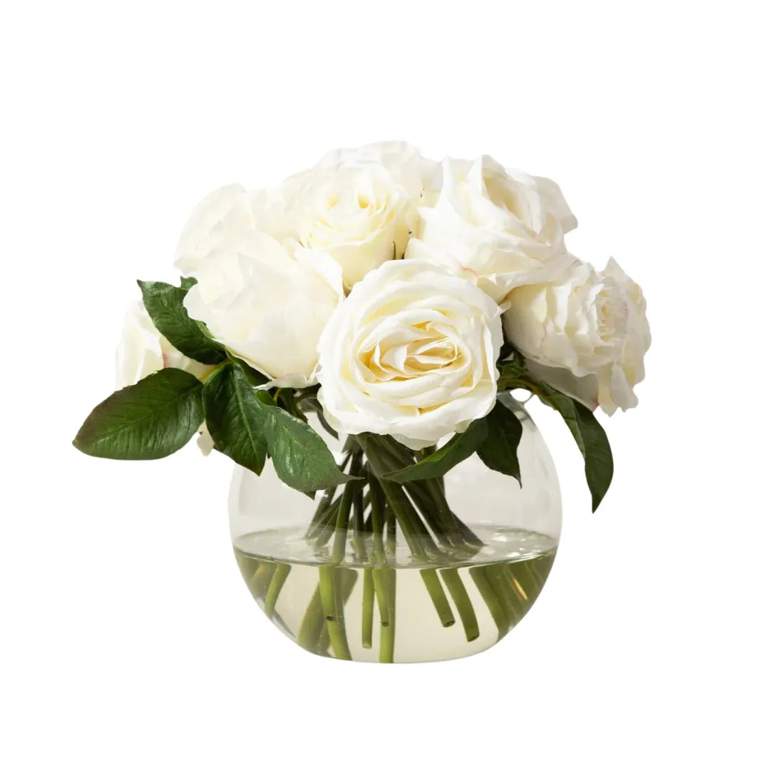 Arranjo de Rosas Artificiais Brancas Realistas